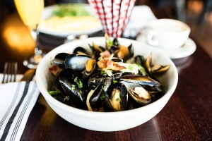 Mussels and French Fries