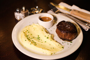 filet mignon 5 resize
